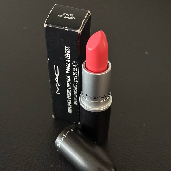 BNIB - MAC Cosmetics Amplified Creme Lipstick - Watch Me Simmer - Discontinued - Picture 2 of 5